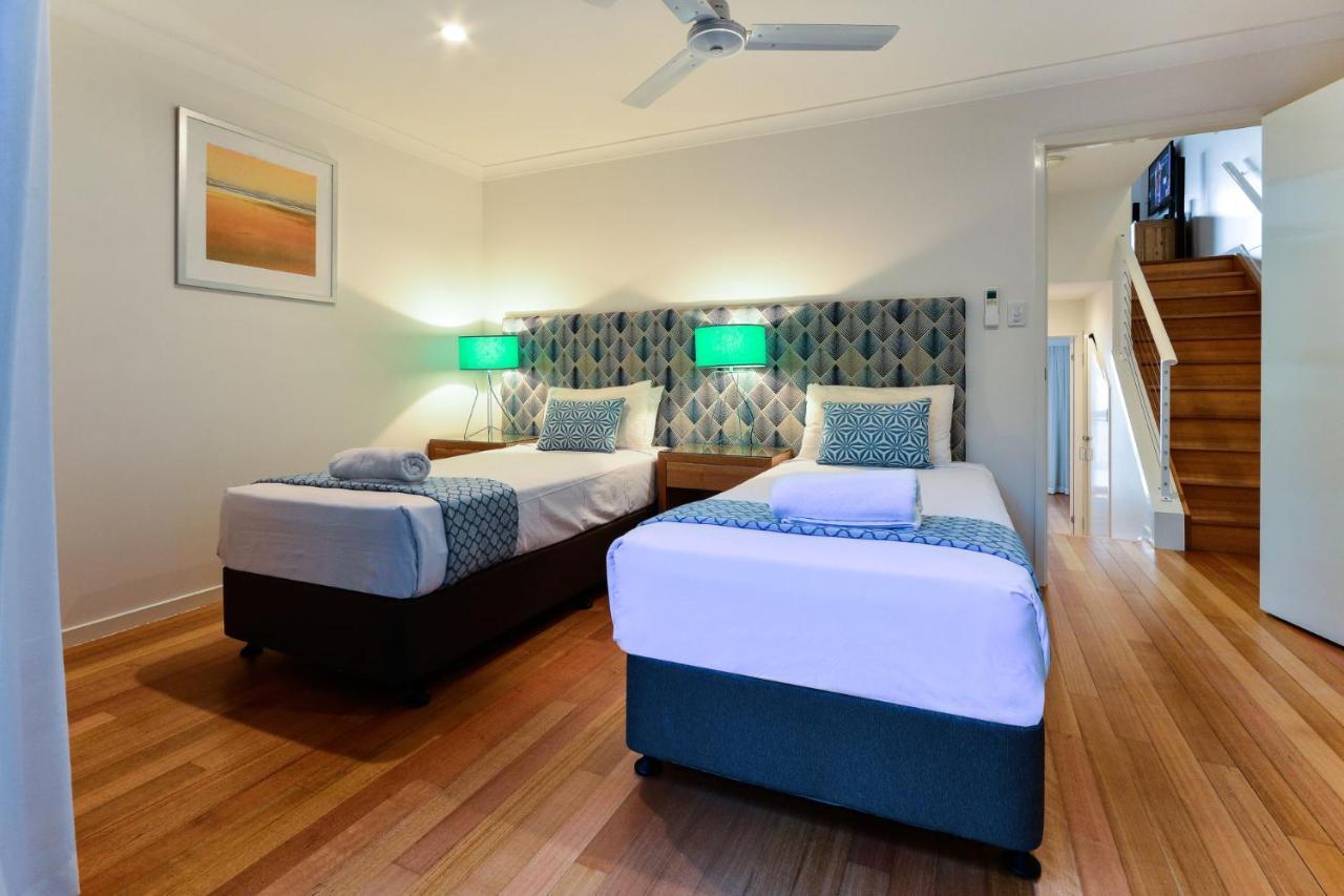 Shorelines 31 Renovated Upmarket Two Bedroom Apartment With Ocean Views And Buggy 해밀턴아일랜드 외부 사진