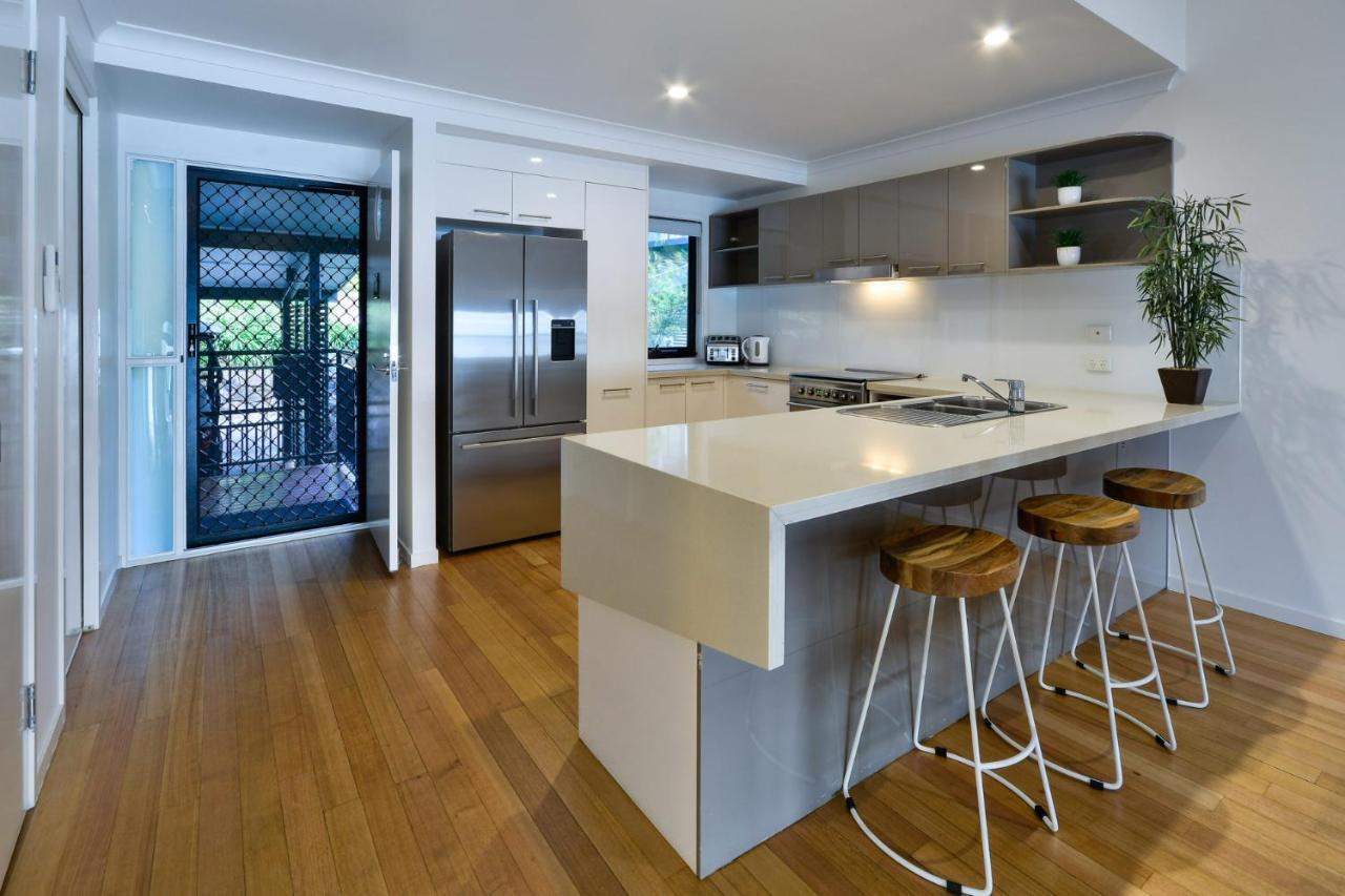 Shorelines 31 Renovated Upmarket Two Bedroom Apartment With Ocean Views And Buggy 해밀턴아일랜드 외부 사진